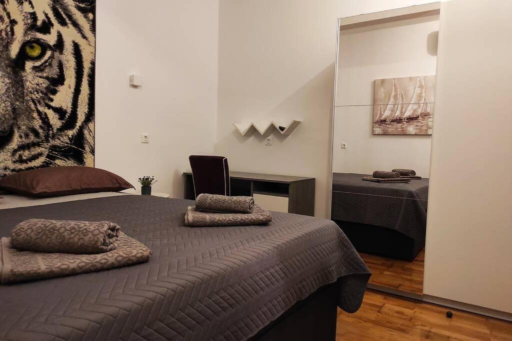 Spacious Apartment Near City Center And The Beach Сплит Екстериор снимка